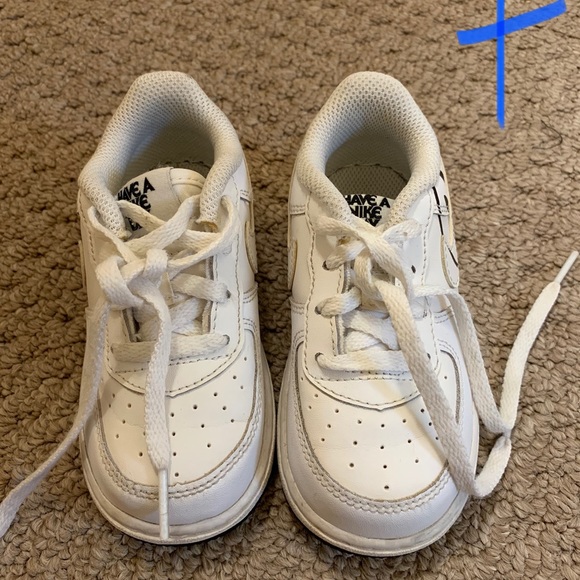 Various brands and sizes of baby shoes used like new - Picture 3 of 12